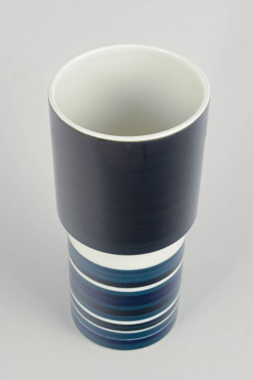 Arabia, Finland. Tall cylindrical stoneware vase with a graphic composition. Approx. 1960s/70s. - 2