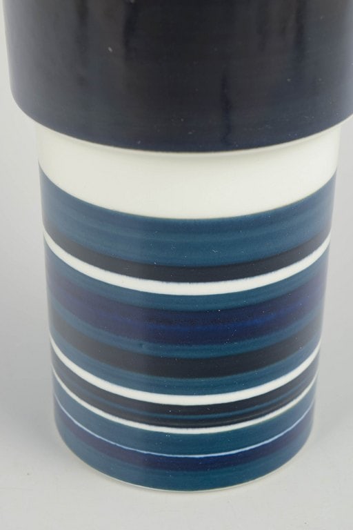 Arabia, Finland. Tall cylindrical stoneware vase with a graphic composition. Approx. 1960s/70s. - 3
