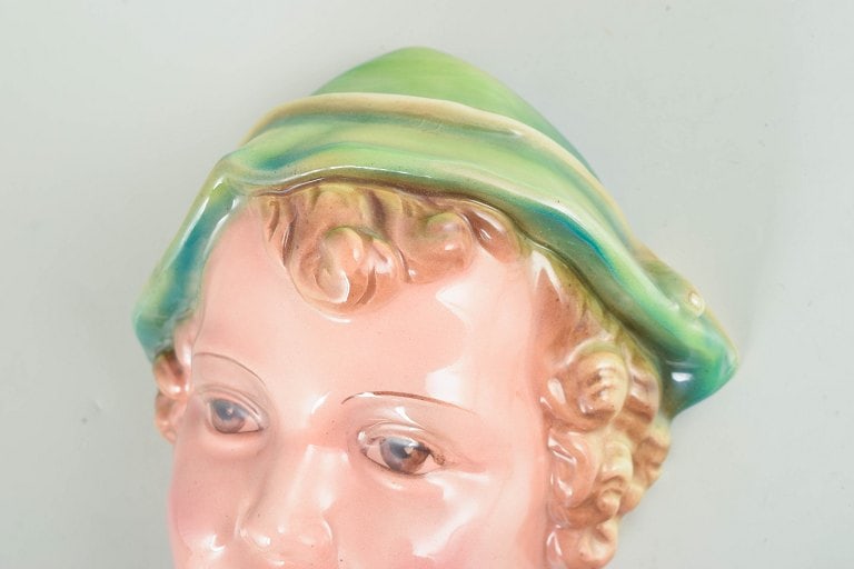 Keramos, Vienna, Austria. Art Deco wall mask in glazed ceramic. Circa 1930s. - 3