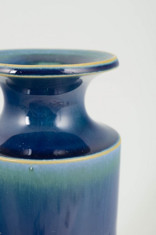 Britt-Louise Sundell for Gustavsberg, Sweden. Cylindrical stoneware vase with a deep blue glaze. - 3