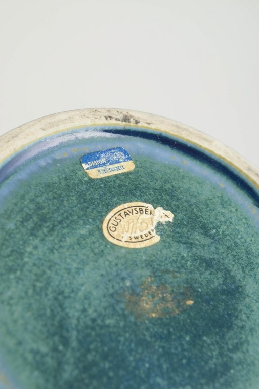 Britt-Louise Sundell for Gustavsberg, Sweden. Cylindrical stoneware vase with a deep blue glaze. - 4