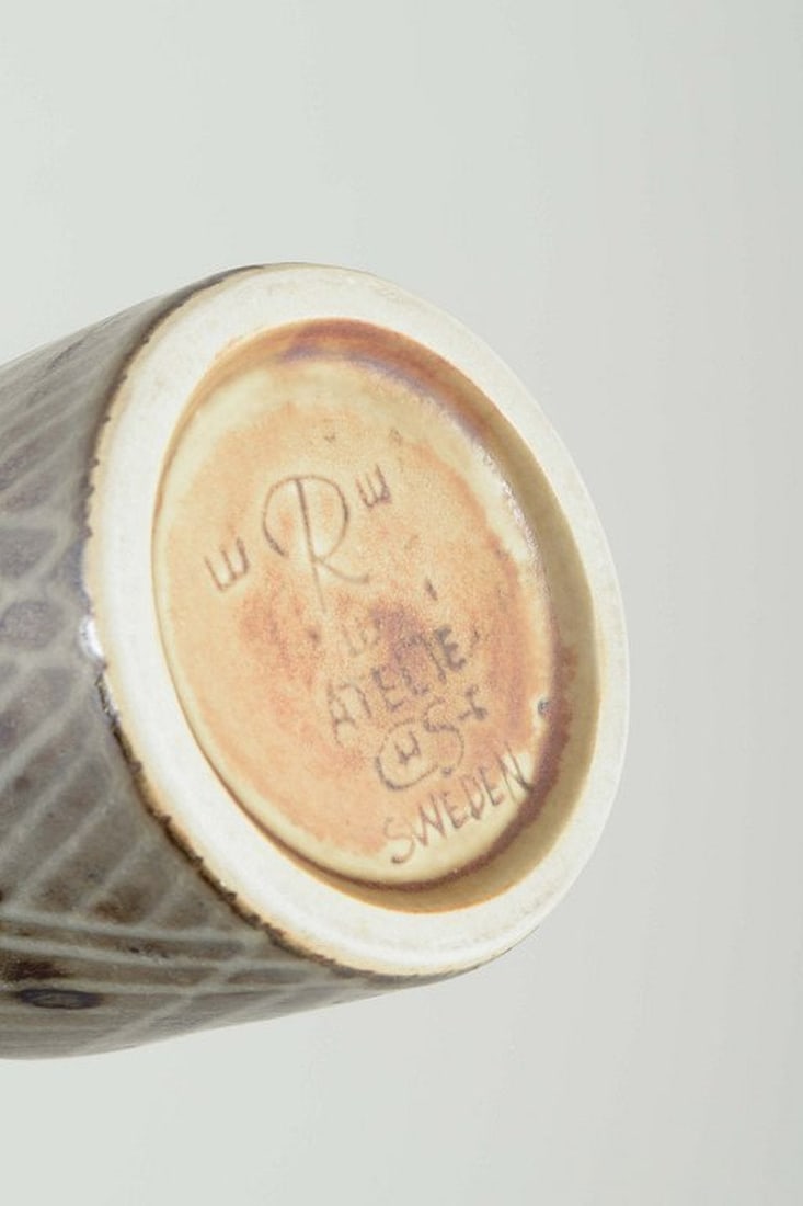 Carl-Harry Stalhane for Rorstrand, Sweden. Cylindrical stoneware vase. Ca. 1960s. - 4