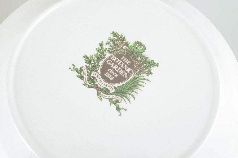 Portmeirion, England. Set of four faience dinner plates with a botanical motif. Approx. 1970s. - 4