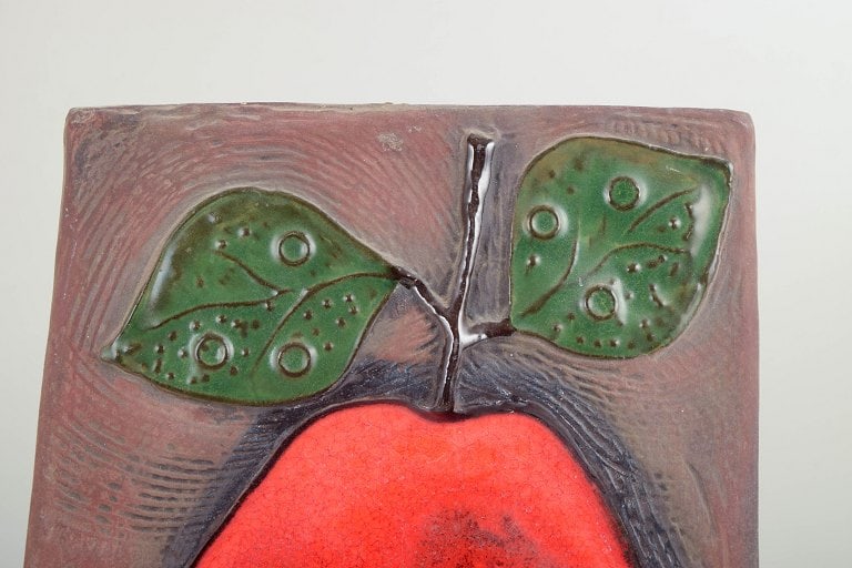 Ester Wallin for Upsala Ekeby, Sweden. Large ceramic wall relief with fruit motif. Approx. 1960s. - 2