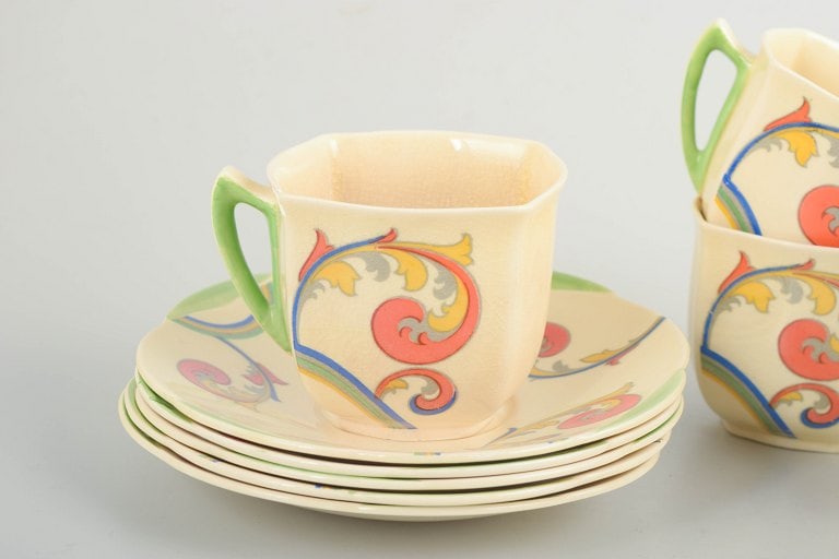 Clarice Cliff for Royal Doulton, England. Faience set of five coffee cups with saucers with - 3