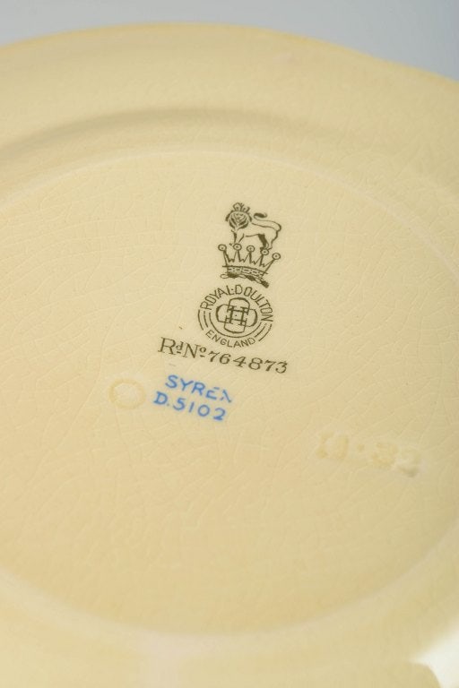 Clarice Cliff for Royal Doulton, England. Faience set of six cake plates with decoration from the - 4