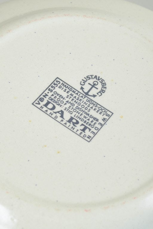 Stig Lindberg for Gustavsberg, Sweden. Six faience salad plates with circular form. Approx. 1970s. - 4