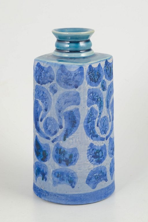 Goran Andersson for Upsala Verkstad, Sweden. Cylindrical stoneware vase with a grey ground glaze. (1 of 4)