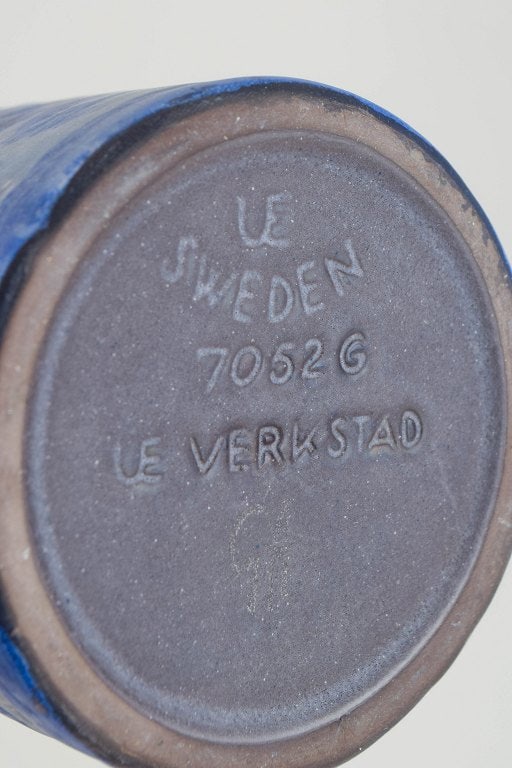 Goran Andersson for Upsala Verkstad, Sweden. Cylindrical stoneware vase with a grey ground glaze. - 4