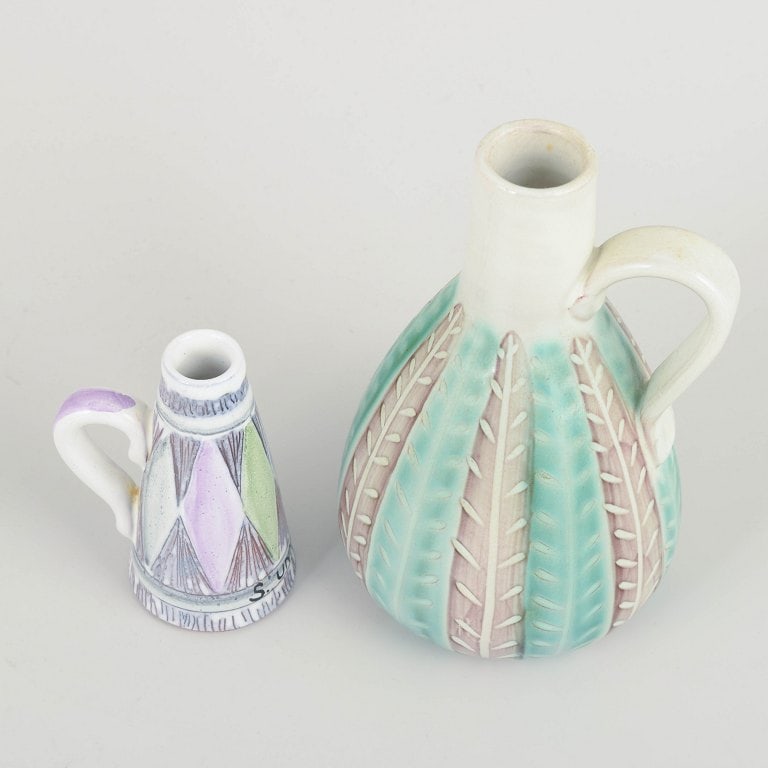 Ingrid Atterberg & Mari Simmulson for Upsala Ekeby, Sweden. Two ceramic pitchers in pastel tones. - 2