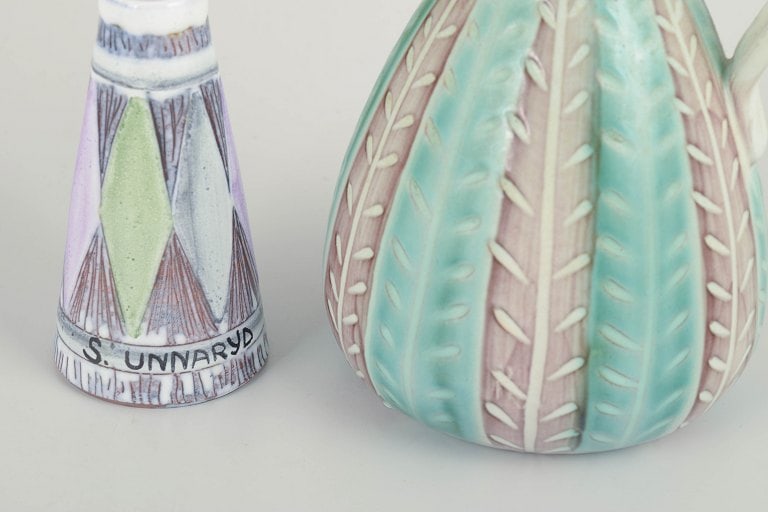 Ingrid Atterberg & Mari Simmulson for Upsala Ekeby, Sweden. Two ceramic pitchers in pastel tones. - 3