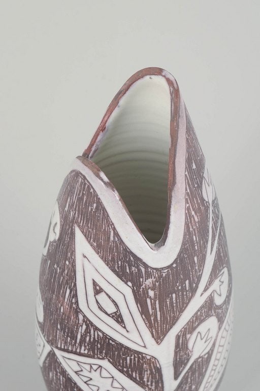 Sven Torngren for Falkenberg, Sweden. Ceramic vase with asymmetrical form. Approx. 1960s. - 2