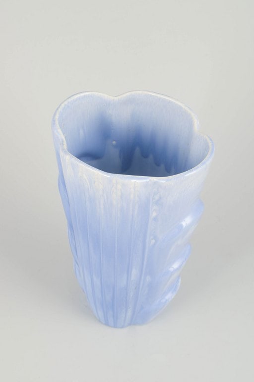 Rorstrand, Sweden. Large ceramic vase with blue glaze with a pearlescent sheen. Mid-20th century. - 2