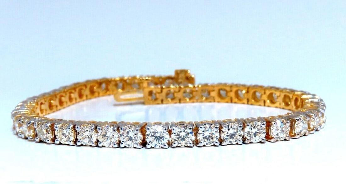 8.35ct Natural Round Brilliant Diamonds Tennis Bracelet 14kt *v: Title: 8.35ct Natural Round Brilliant Diamonds Tennis Bracelet 14kt *v Description: 8.35ct. Natural diamonds Tennis link bracelet. Rounds, full cut. J color Vs-2 clarity. 14kt. yellow gold 16.5 Grams.