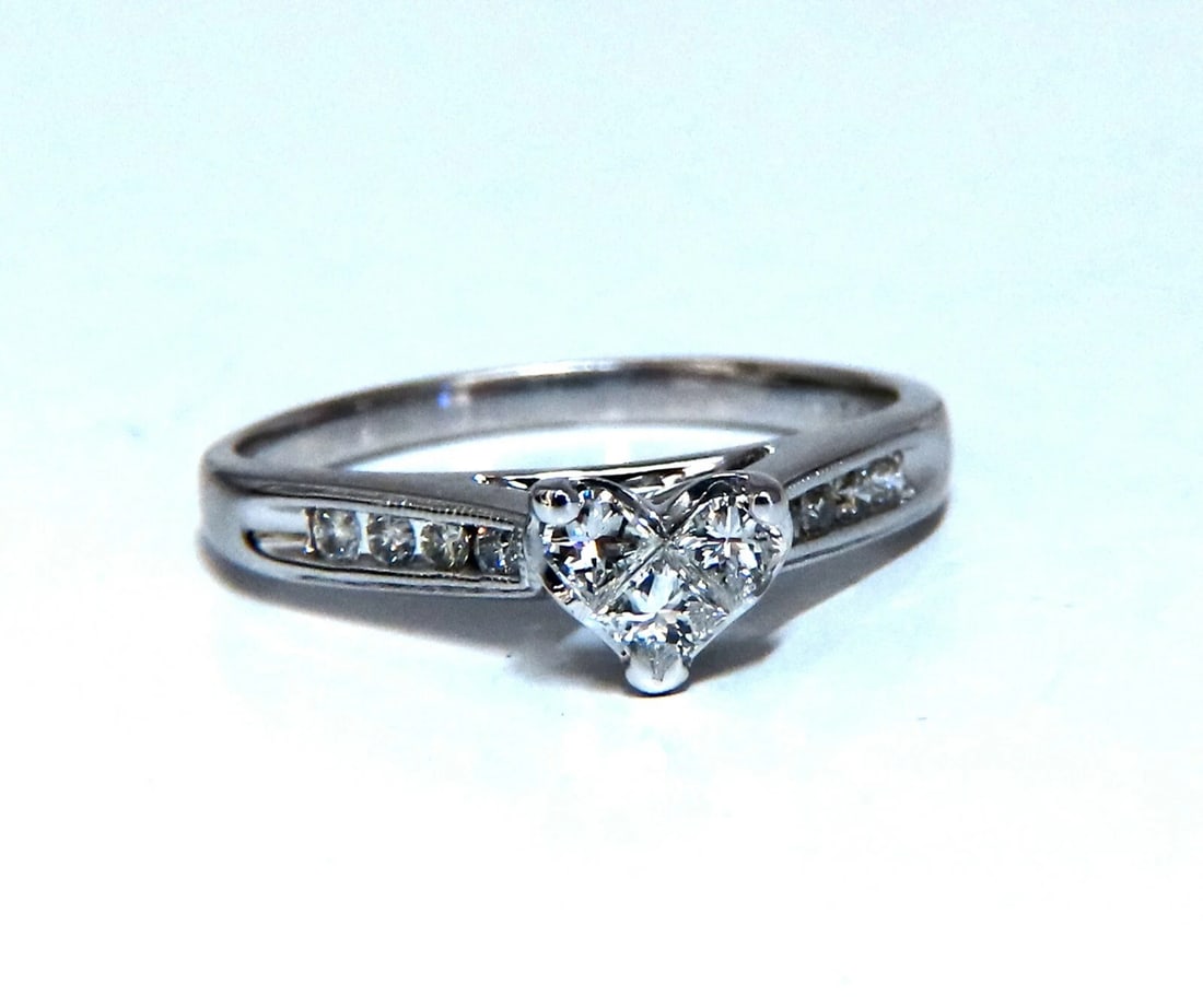 .60ct Natural Diamonds Princess & Round Raised Cluster Ring 14kt *v: Title: .60ct Natural Diamonds Princess & Round Raised Cluster Ring 14kt *v Description: Princess Cut Cluster Heart (Three Diamonds Fused Together) .60ct Natural Princess & Round Diamonds Vs-2 clarity 