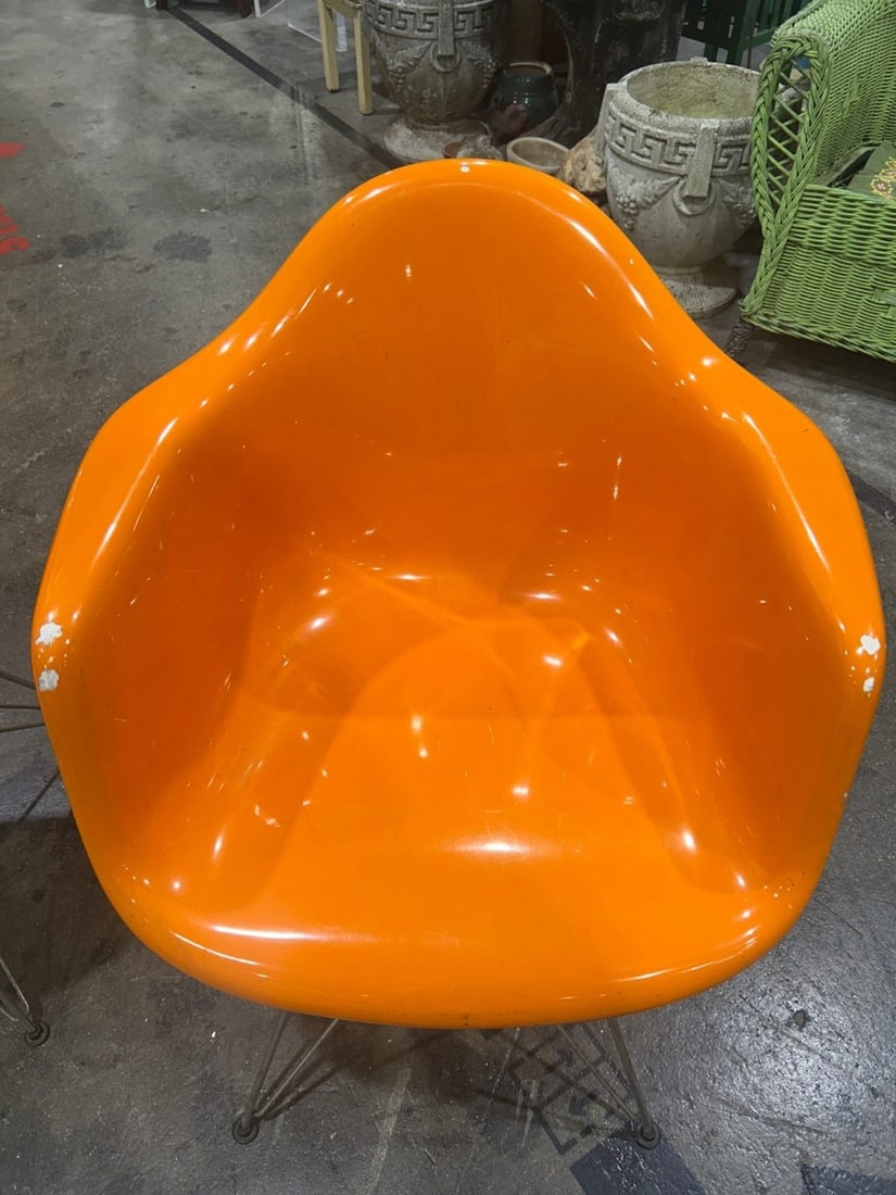 Pair of Mid-Century Modern Orange Fiberglass Armchairs with Wire Bases after Herman Miller - 2