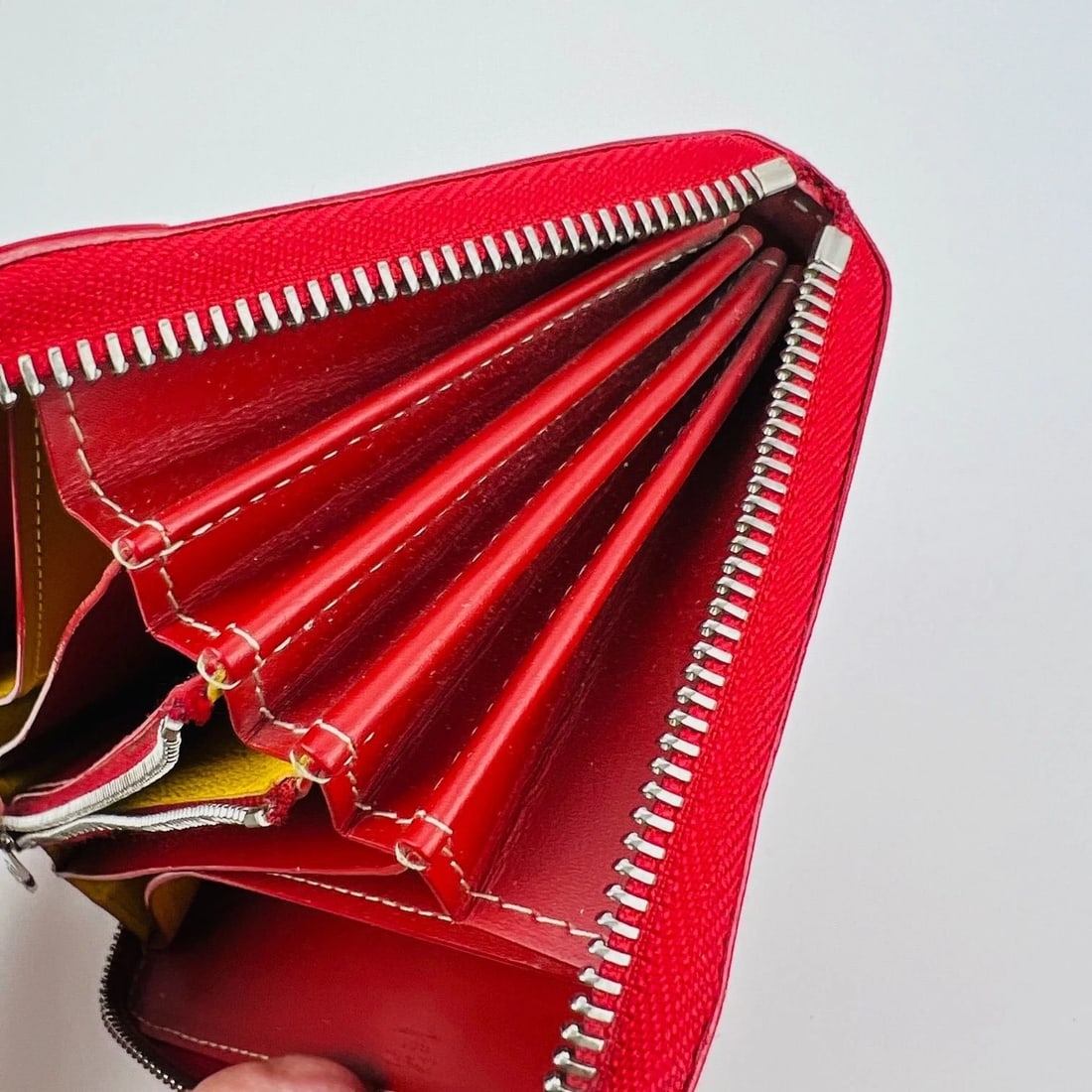 Goyard Matignon GM Wallet Goyardine Red Zip Around Clutch - 16