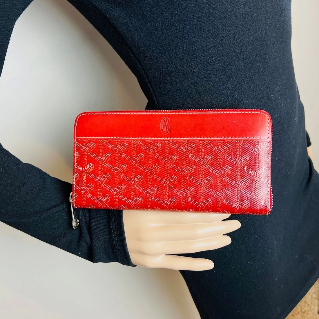 Goyard Matignon GM Wallet Goyardine Red Zip Around Clutch - 20