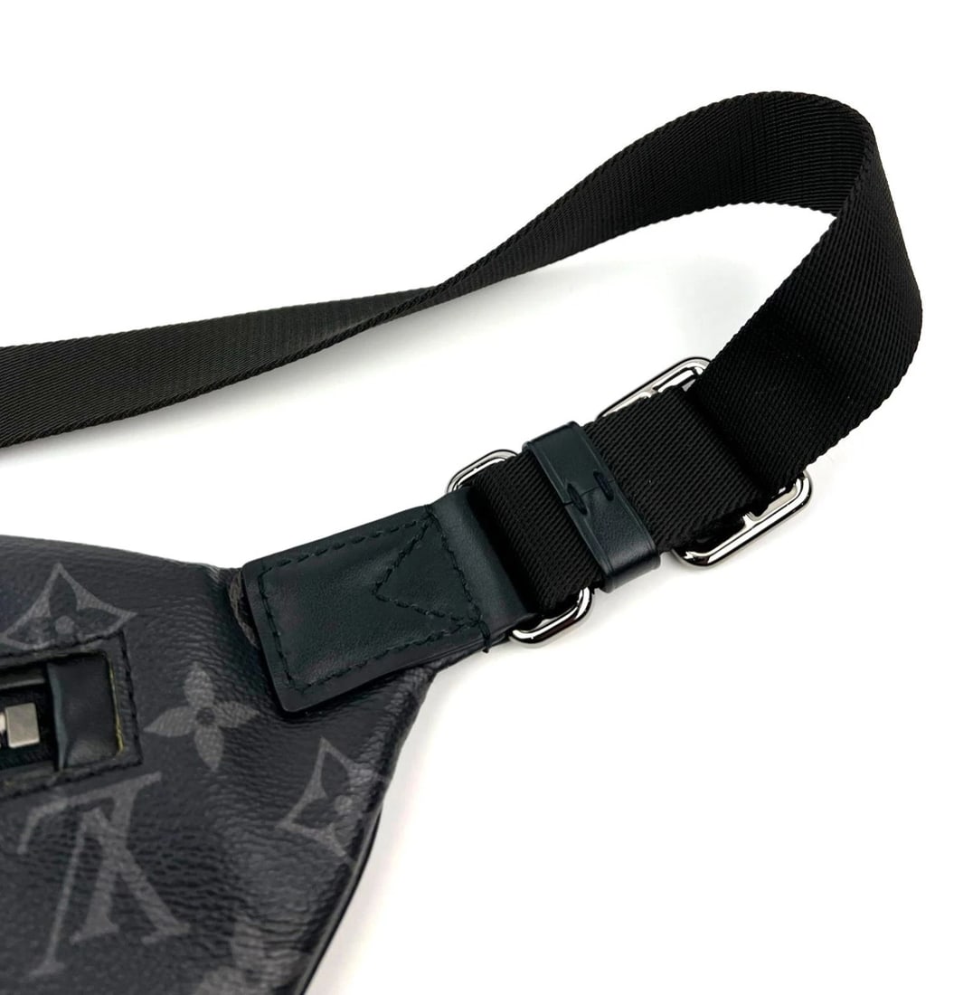 Louis Vuitton Monogram Eclipse Discovery Bumbag Sling Bag - 6