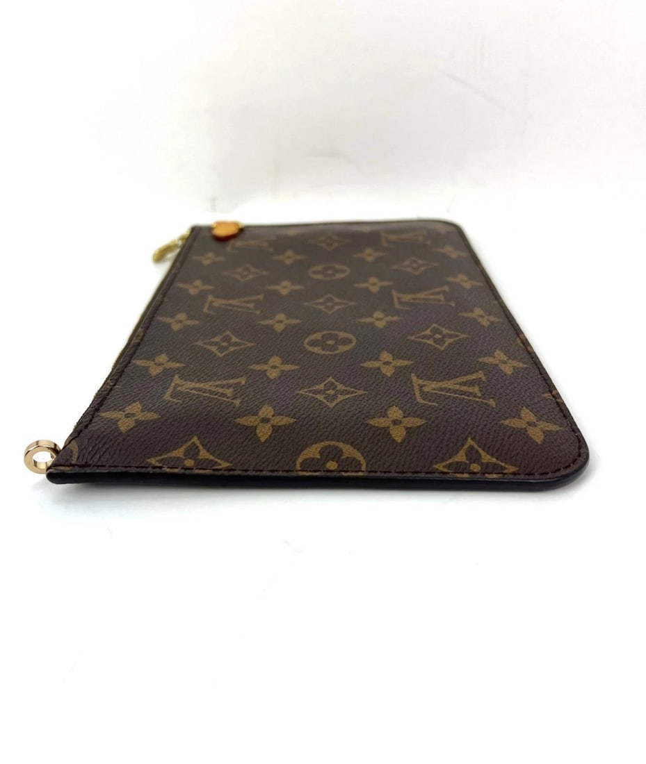 Louis Vuitton Pochette Monogram from Neverfull Clutch Bag - 3