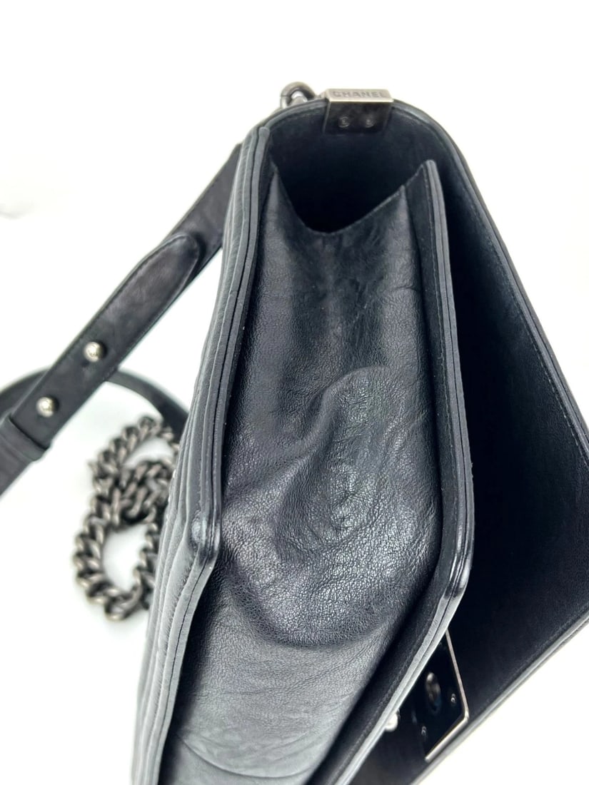 Chanel Crumpled Lambskin New Medium Studded Black Boy Flap Bag - 17