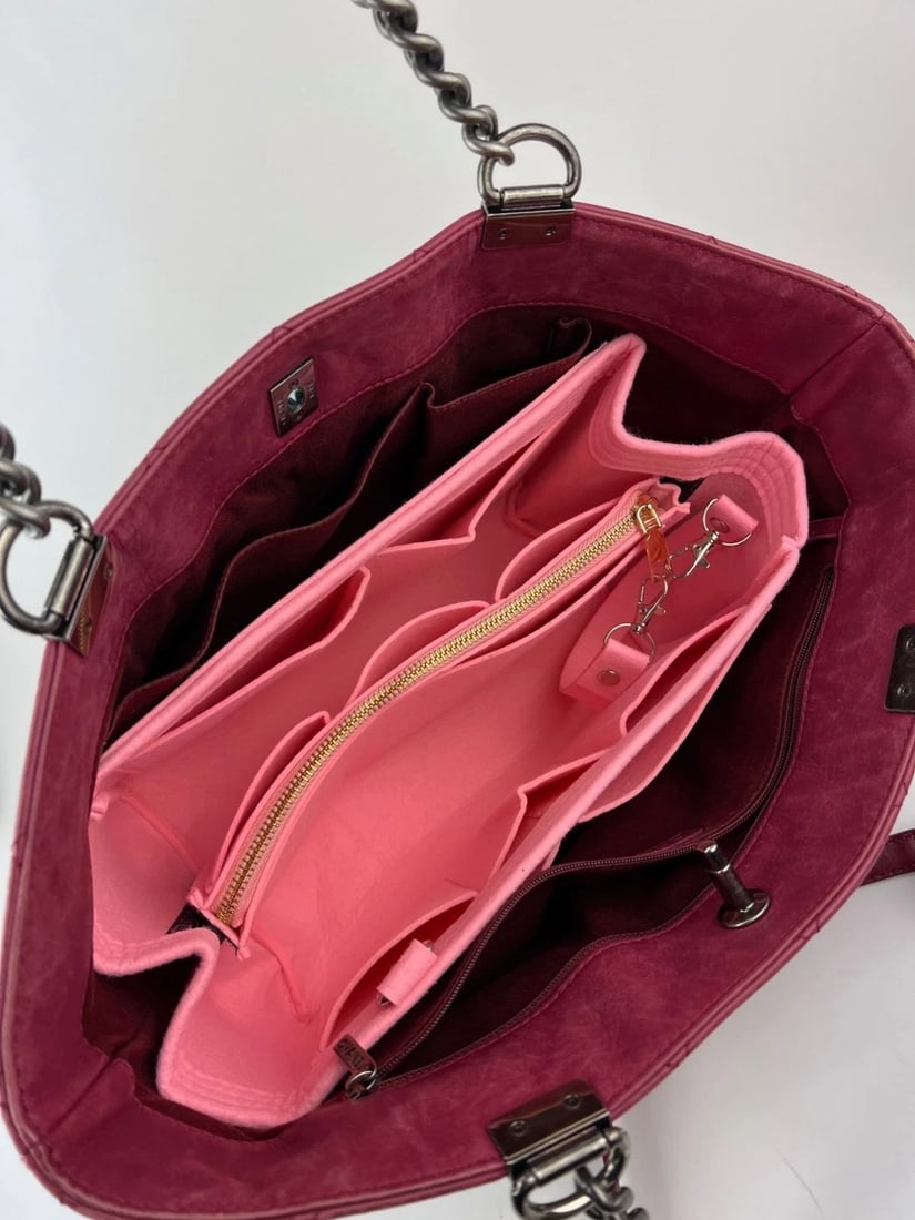 Chanel Shopping in Chains Quilted Leather Burgundy Tote Bag - 11