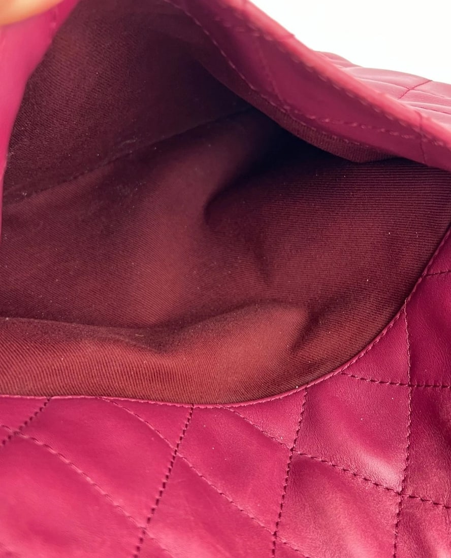 Chanel Shopping in Chains Quilted Leather Burgundy Tote Bag - 15