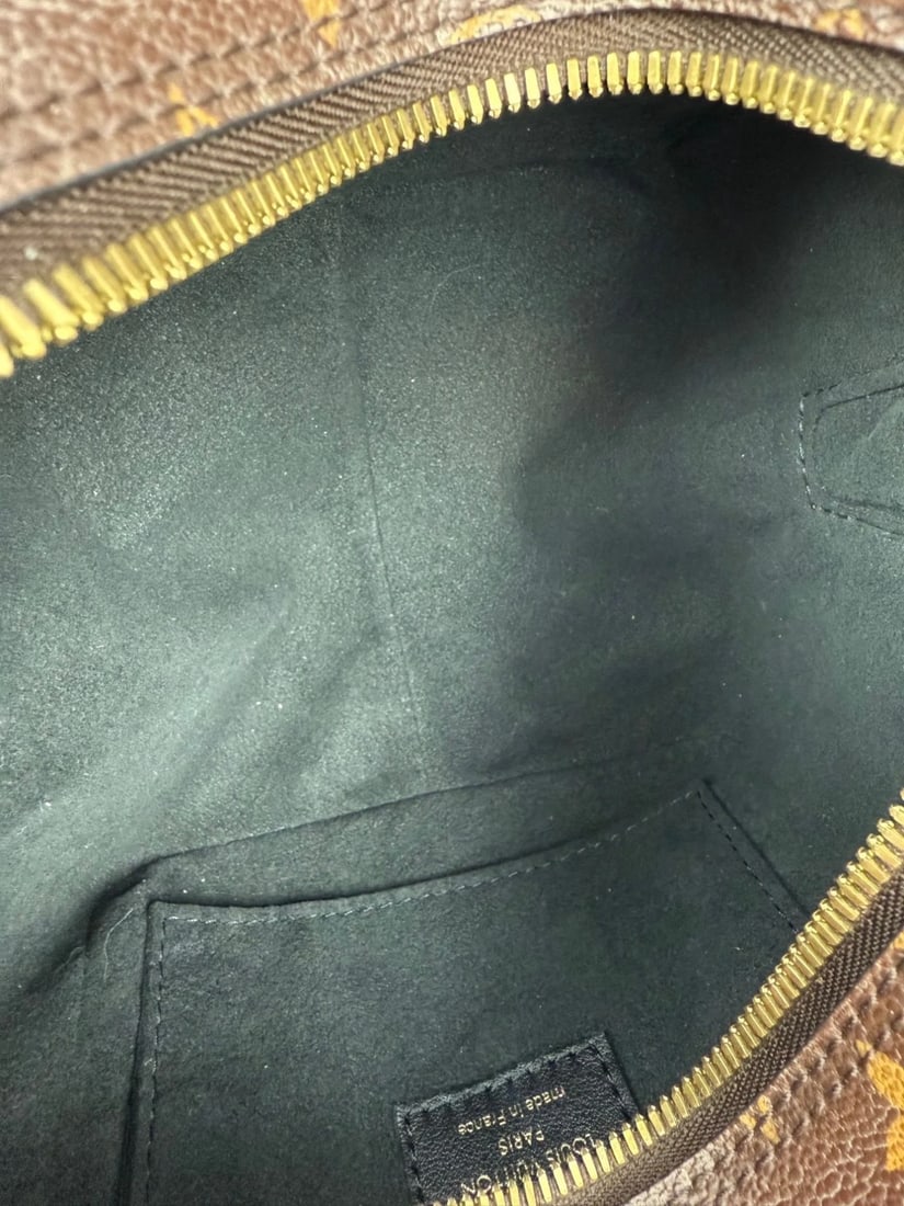 Louis Vuitton Reverse Monogram Square Shoulder Hand Bag - 6