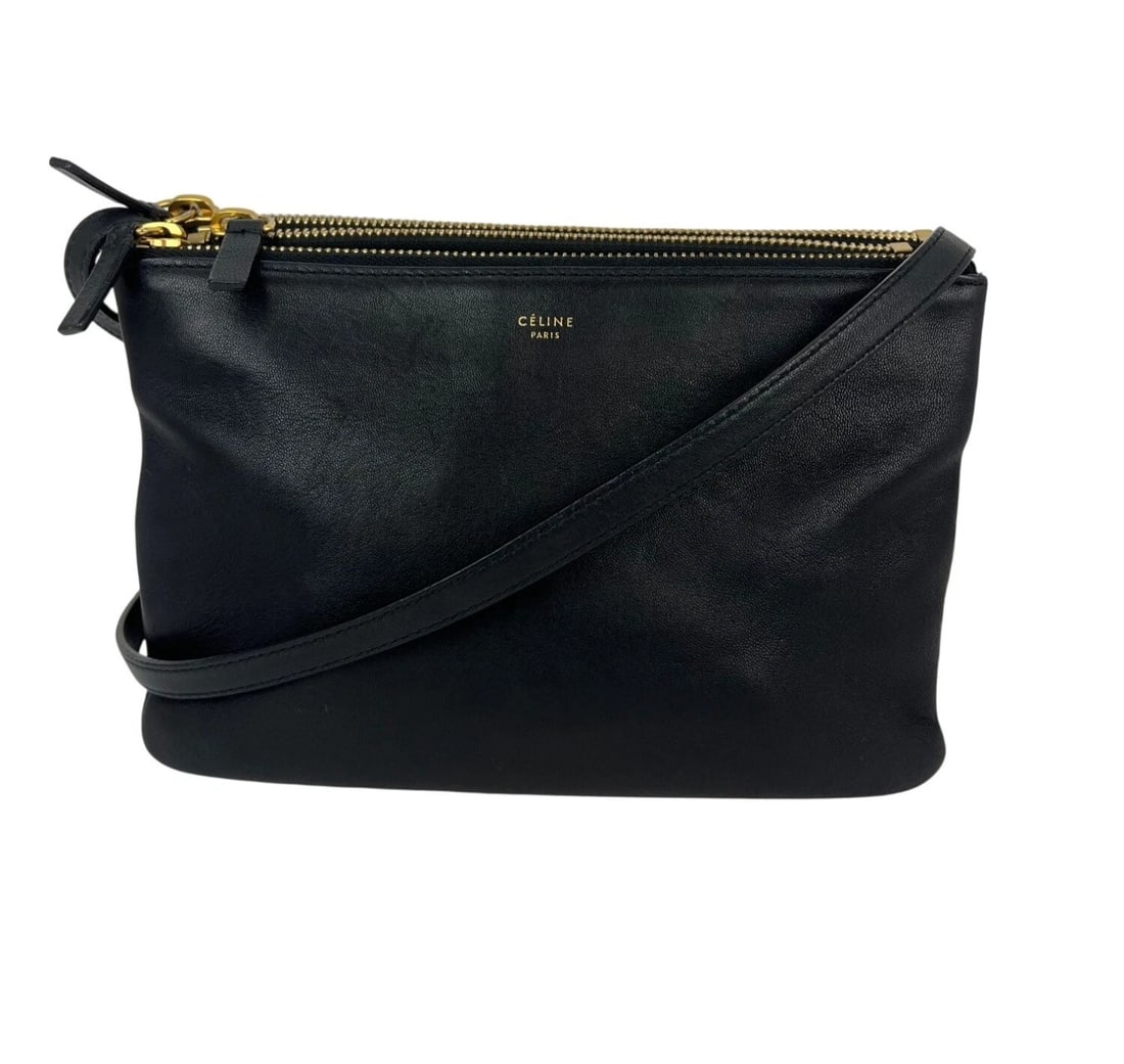Celine Smooth Lambskin Small Trio Crossbody Black Bag: Title: Celine Smooth Lambskin Small Trio Crossbody Black Bag Description: Pre-Owned 100% Authentic Celine Lambskin Small Trio Crossbody Black Bag The 3 bags come apart and can be carried separate, 1 h