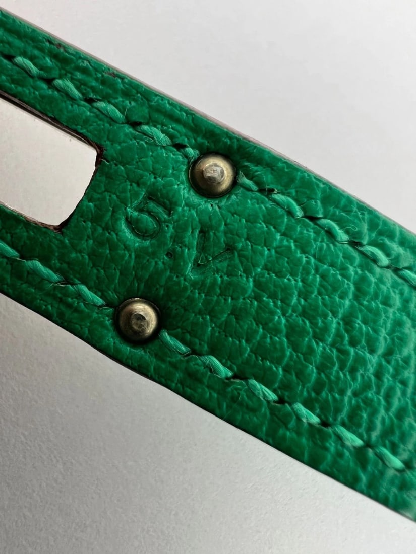 Hermes Chevre Mysore Kelly Longue Green Menthe Leather Wallet - 8