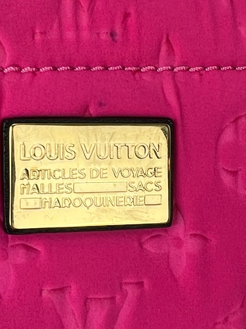 Louis Vuitton Scuba Fuchsia Pochette Wristlet or Clutch Bag LIMITED ED - 3
