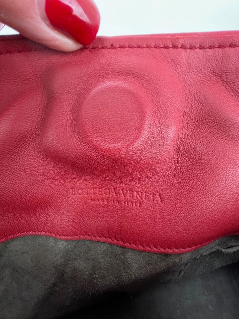 Bottega Veneta Red Intrecciato Leather Shoulder Tote Bag - 6