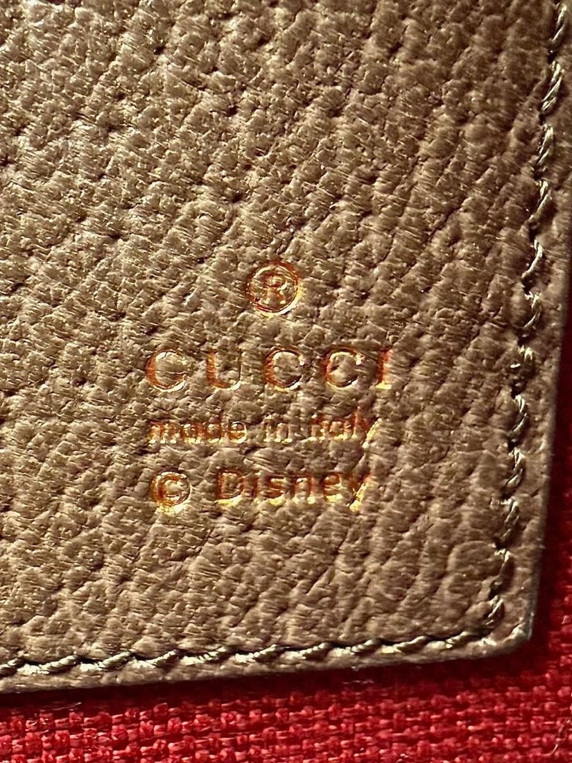 Gucci Disney Donald Duck GG Supreme Zip Beige Clutch Wristlet Bag - 4