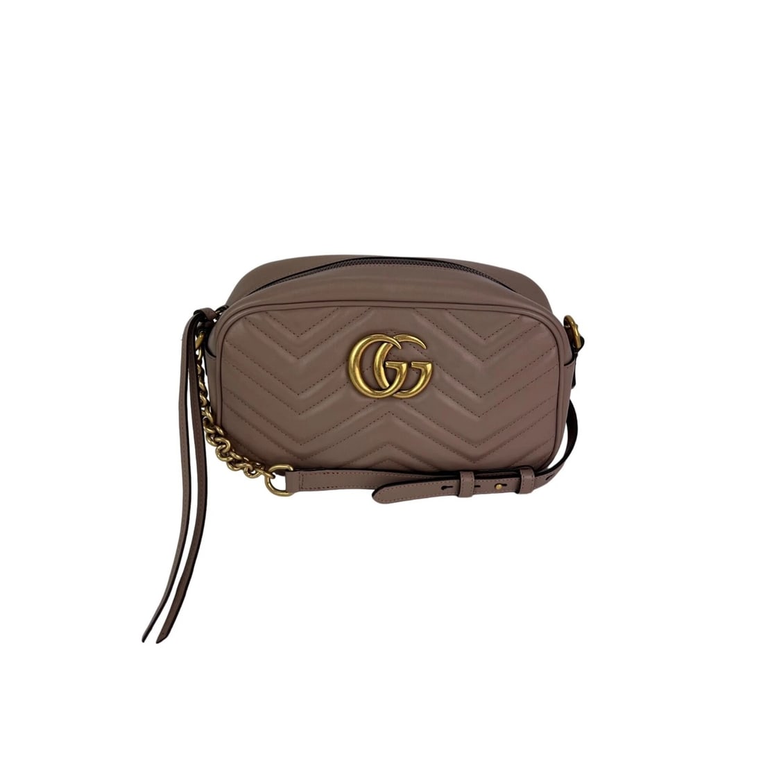 Gucci GG Marmont Small Chain Beige Matelasse Leather Crossbody Bag: Title: Gucci GG Marmont Small Chain Beige Matelasse Leather Crossbody Bag Description: Pre-Owned 100% Authentic Gucci GG Marmont Small Chain Beige Matelasse Leather Crossbody Bag RATING: B... Good, sh