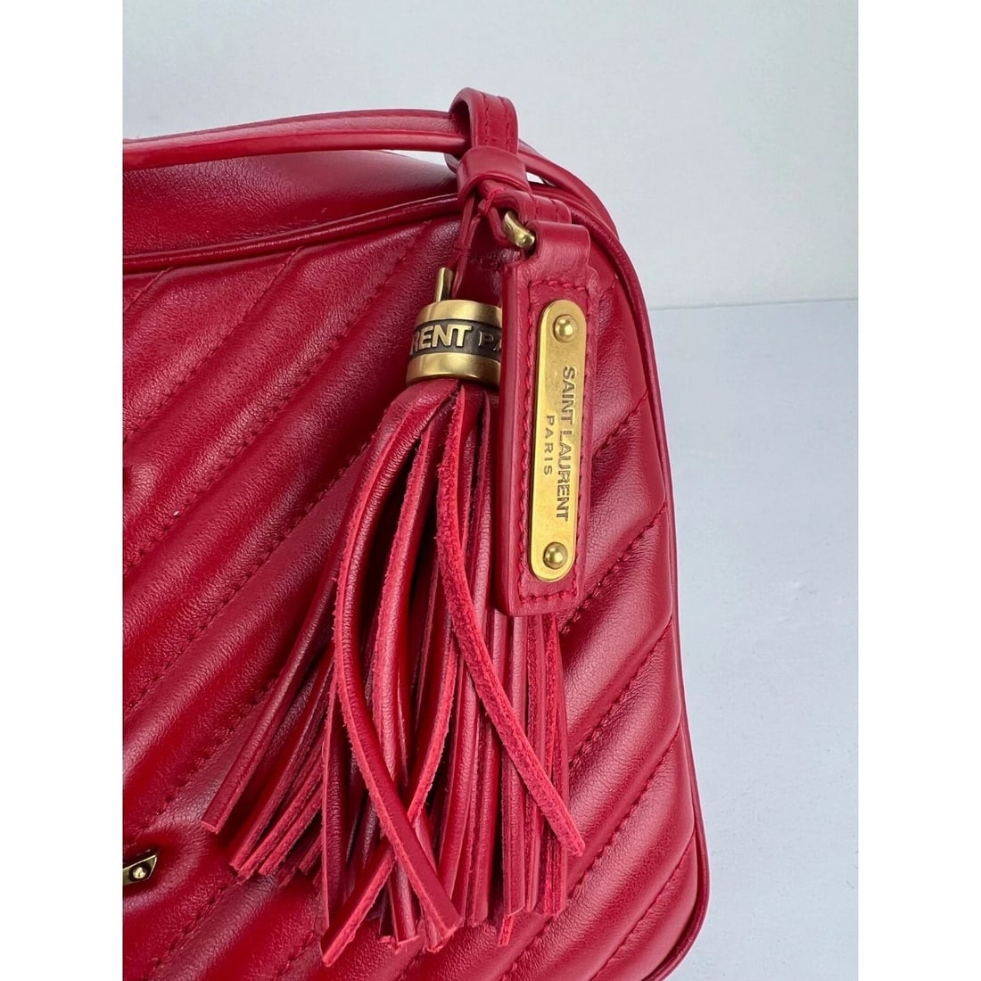 YVES SAINT LAURENT Matelasse Calfskin Lou Camera Red Crossbody Bag - 9