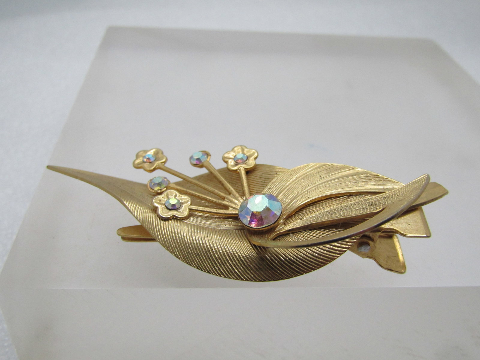 Vintage Rinestone Leaf Hair Clip, Aurora Borealis, 1950's-1960's - 5