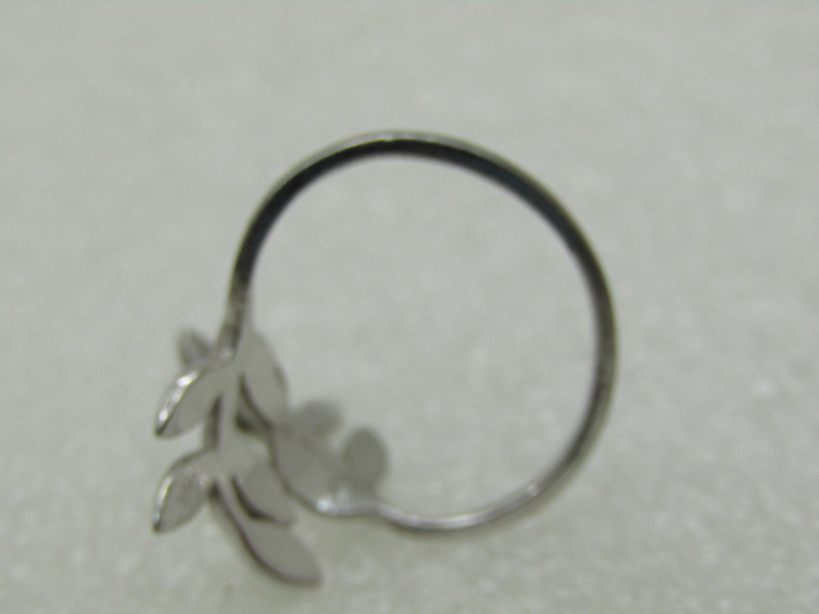 Sterling Silver Bypass Leaf Vine Ring, Sz. 7.5, 2.23 gr. - 4