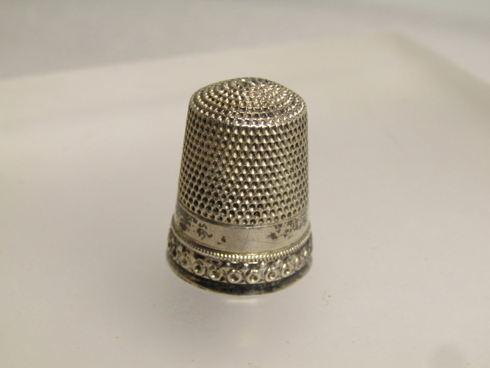 Vintage to Antique Sterling Silver Thimble, Sz. 11 - 4