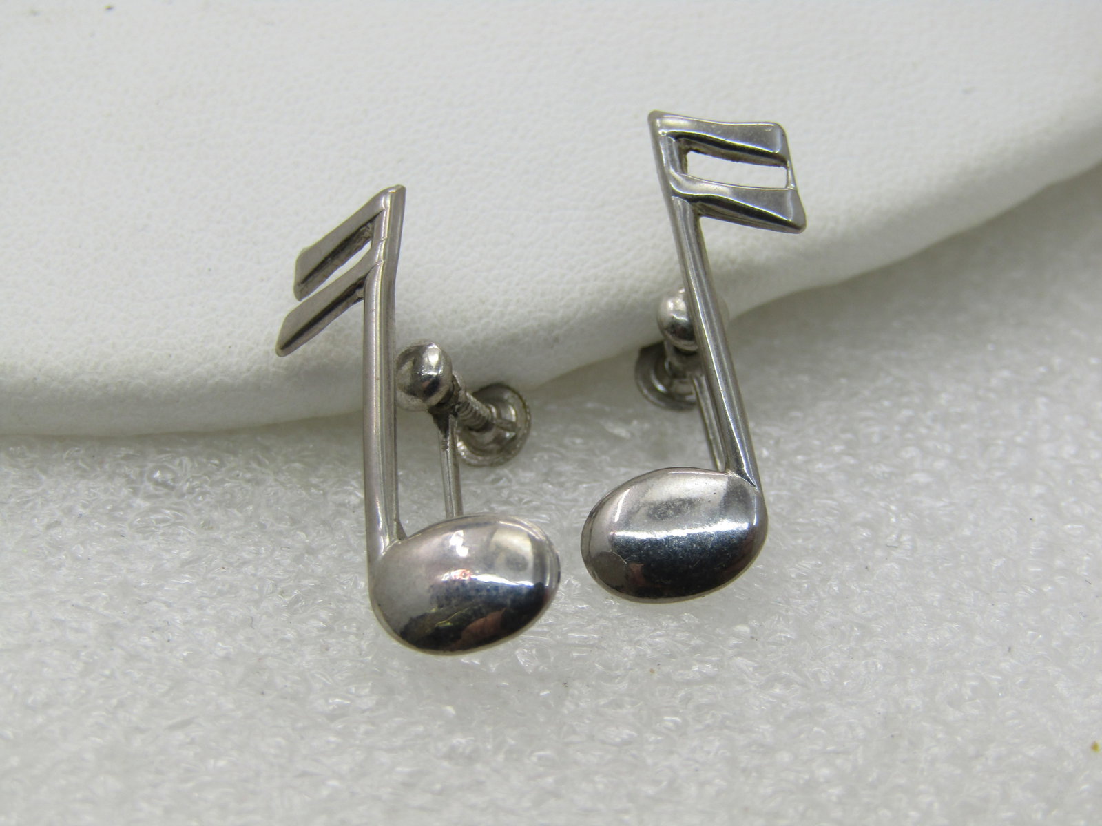 Vintage Sterling Silver Musical Notes Earrings, Screw Back, Signed SD, 1960's, appx. 1.76 grams. - 3