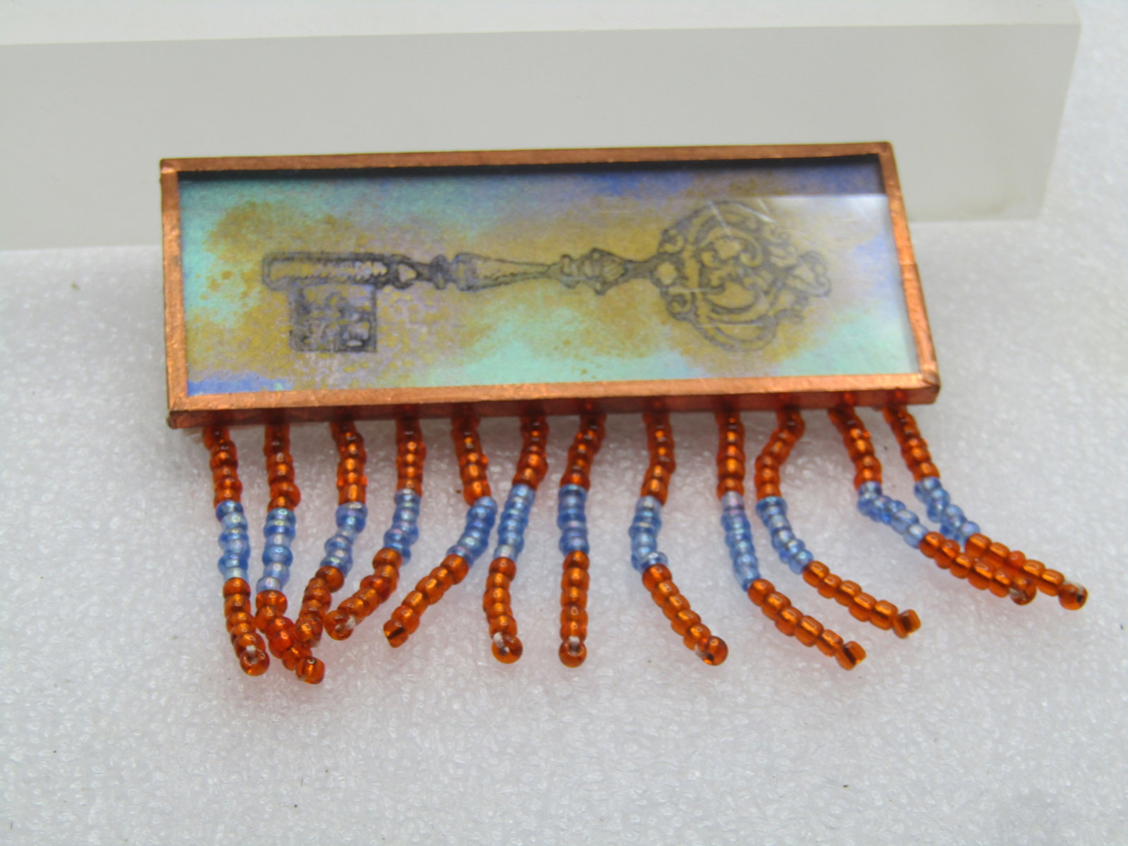Vintage Stamped Key Framed Brooch, Dangle Beads, 1990's - 3
