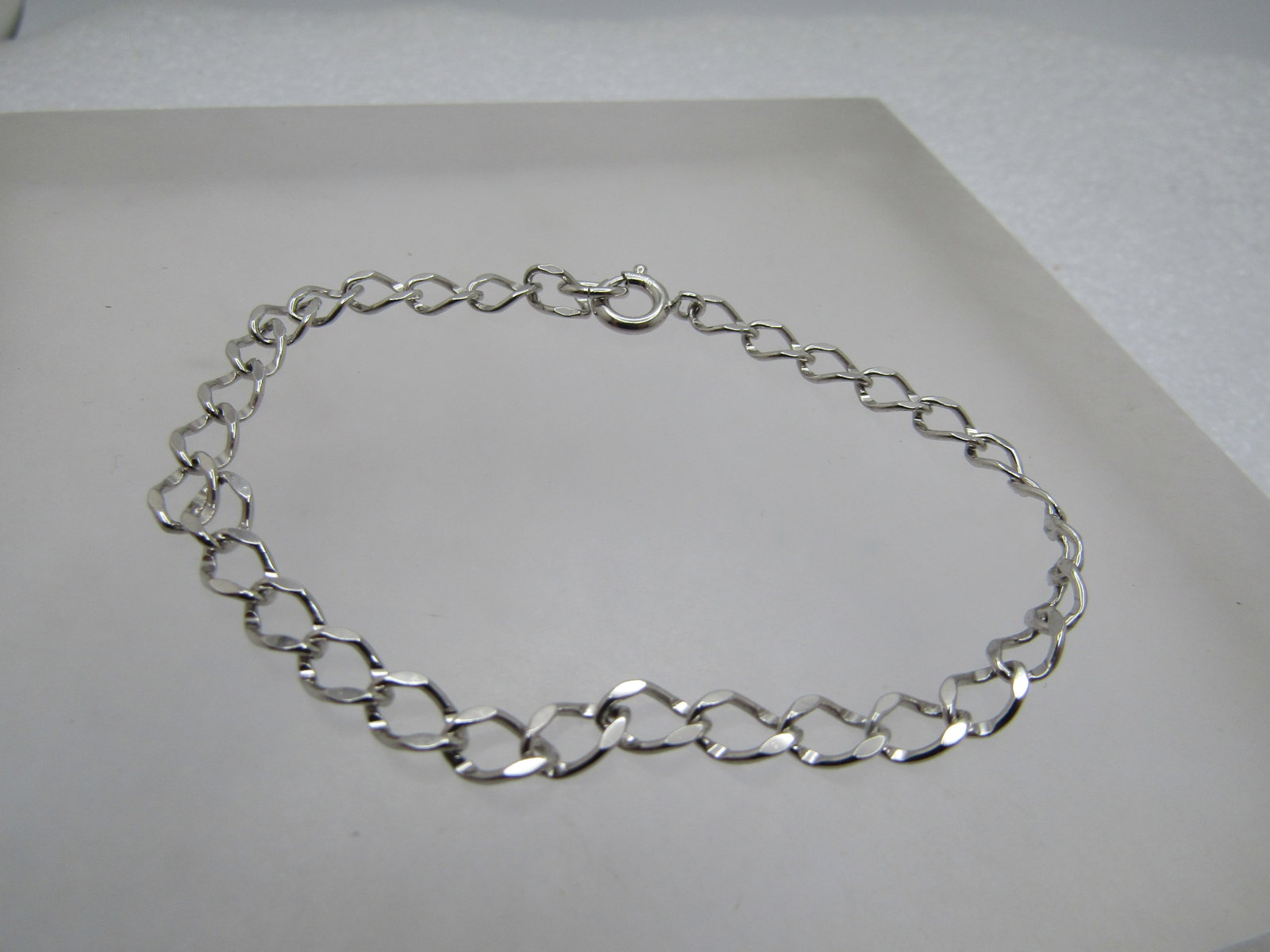 Vintage Charm Bracelet, 7", 4mm wide, 1970's-1980's - 3