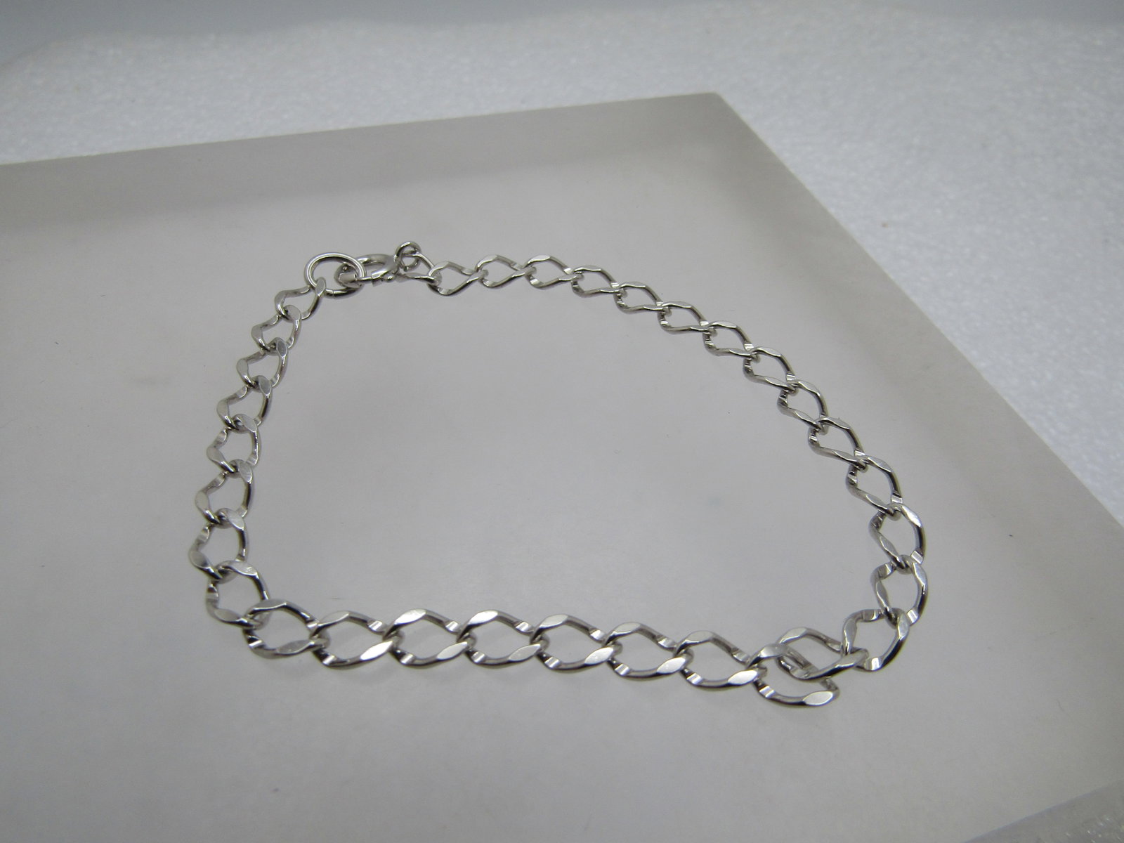 Vintage Charm Bracelet, 7", 4mm wide, 1970's-1980's - 5