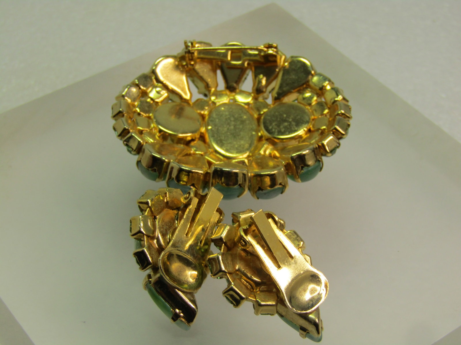 Vintage Green Rhinestone Givre Opalescent Brooch & Earrings Set, Juliana Style, Mid-Century - 5