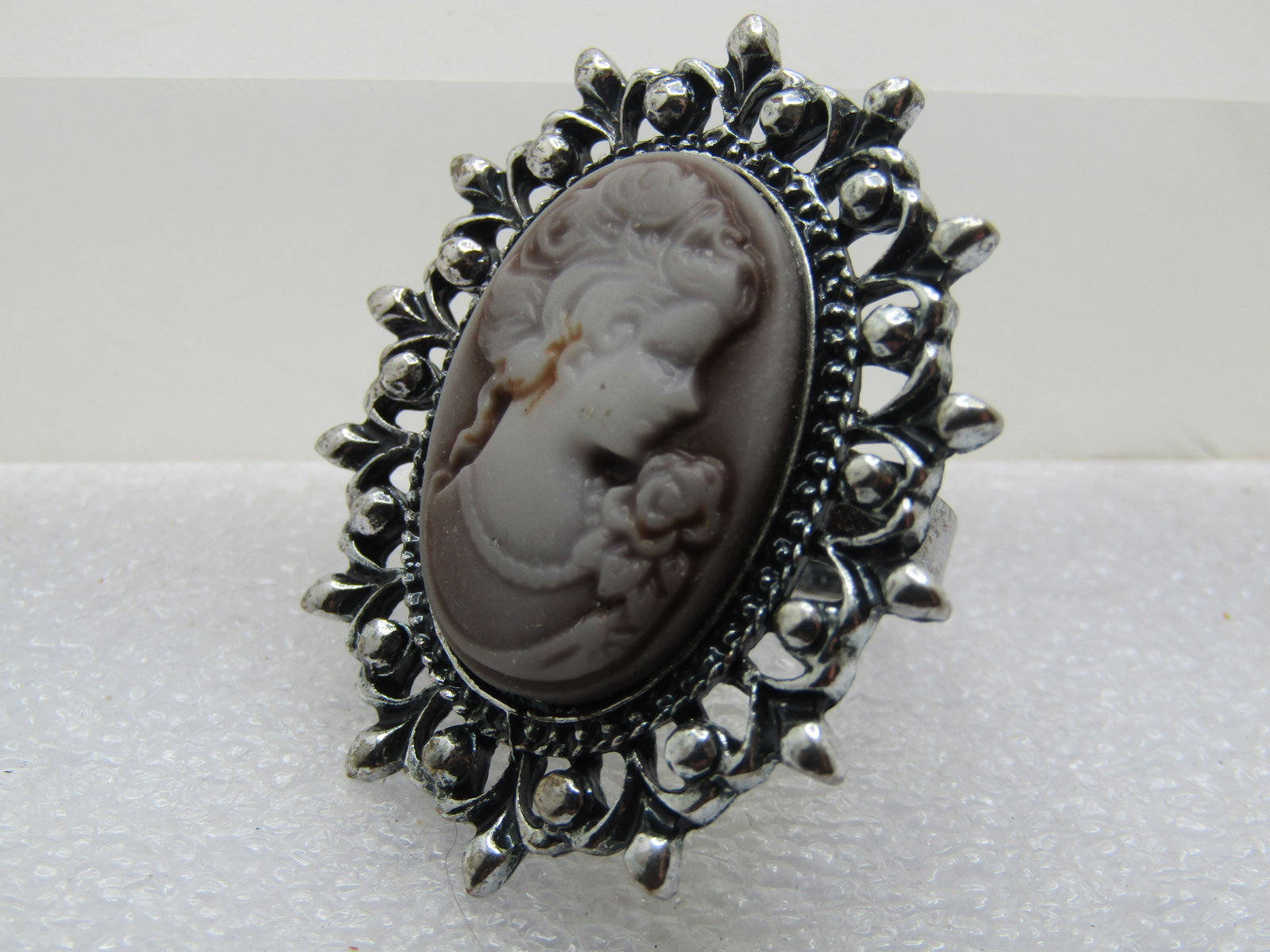 Vintage Cameo Fashion Ring. Adjustable, Sz. 7-9.5, 1980's-1990's - 5