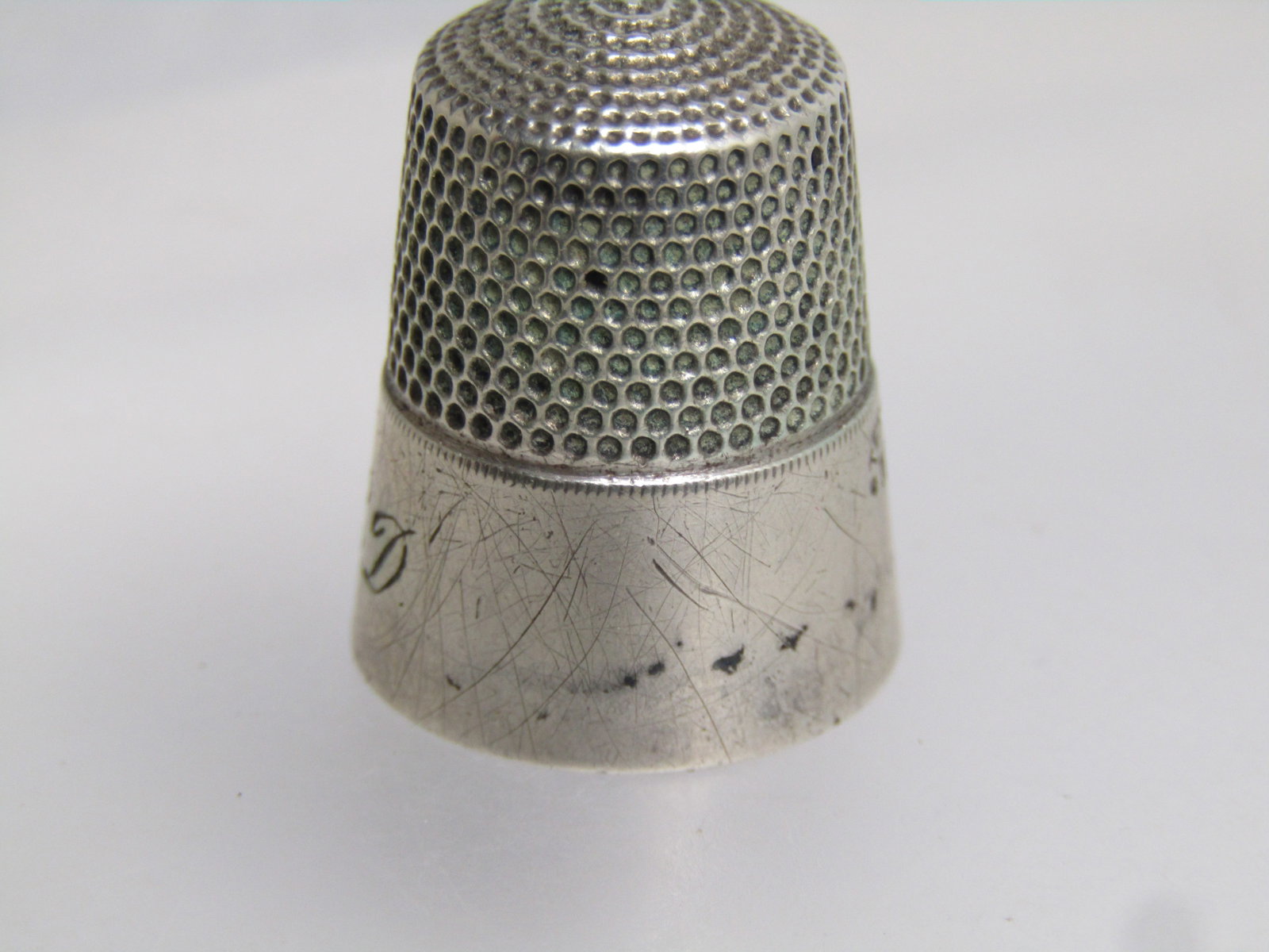 Vintage to Antique Sterling Silver Thimble, Engraved ARD. Sz. 10, 1910-1920, Signed - 2