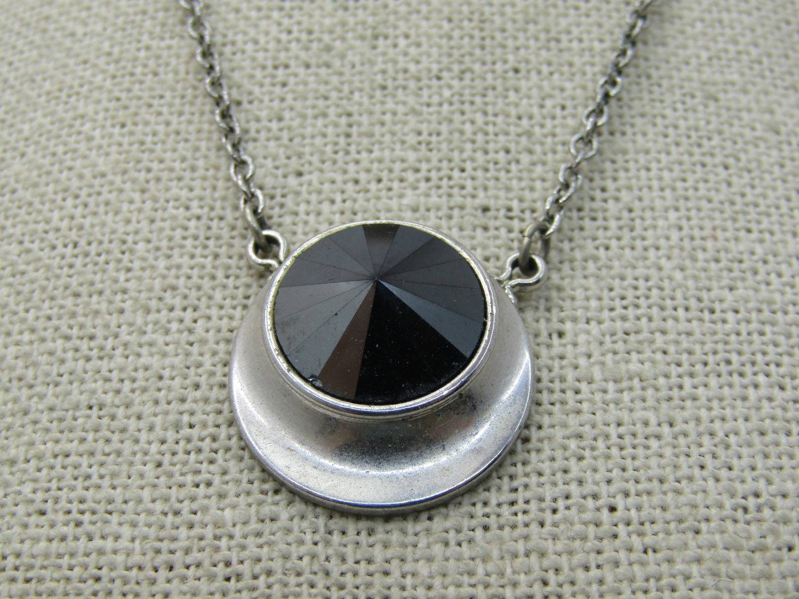 Vintage Hematite Modern Necklace by Sarah Coventry, 16.5" Silver Tone - 3