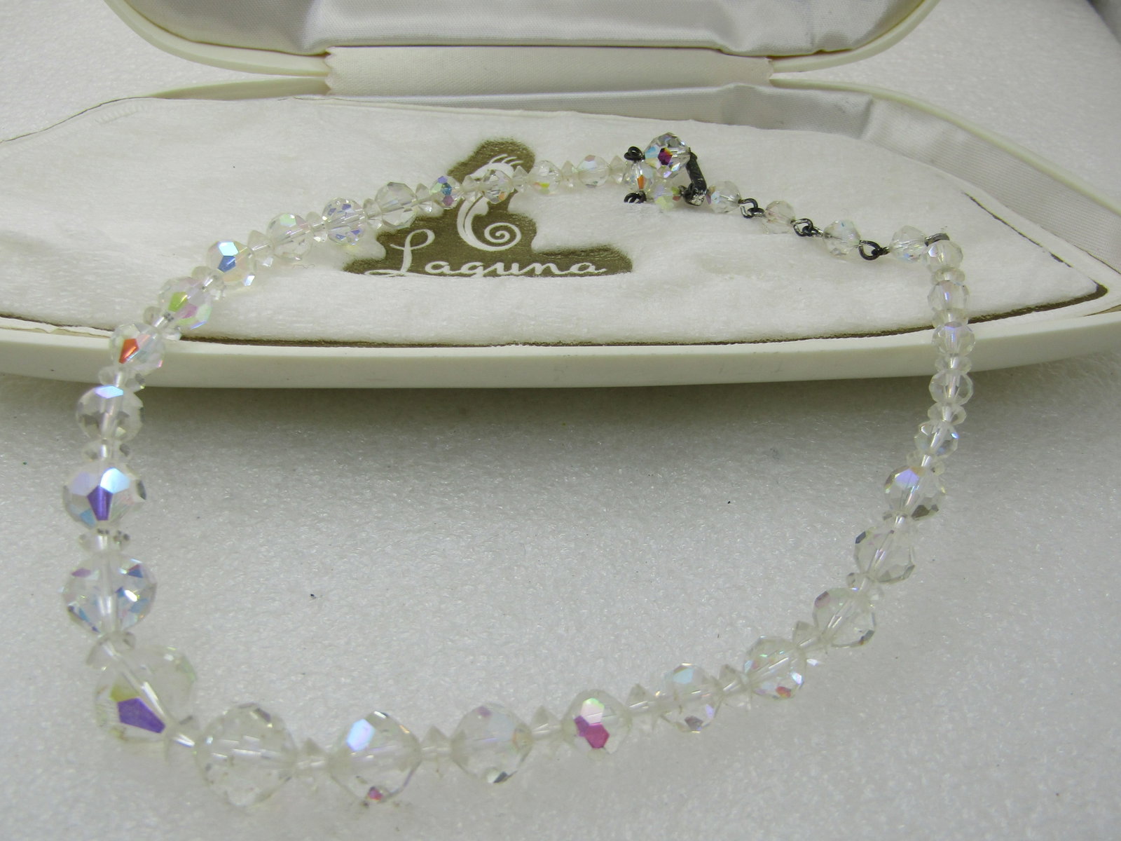 Vintage Laguna Aurora Borealis Crystal Necklce, Faceted Beads, 16" in Original Case - 6