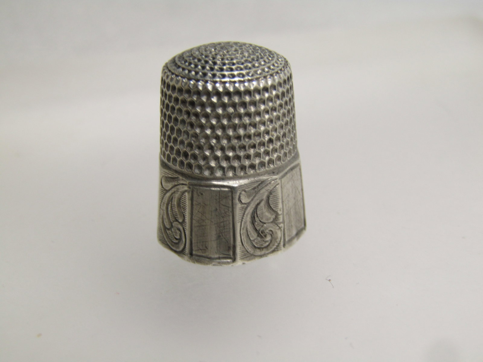 Vintage to Antique Sterling Thimble, Sz. 8, Signed, Victorian to 1920's - 4