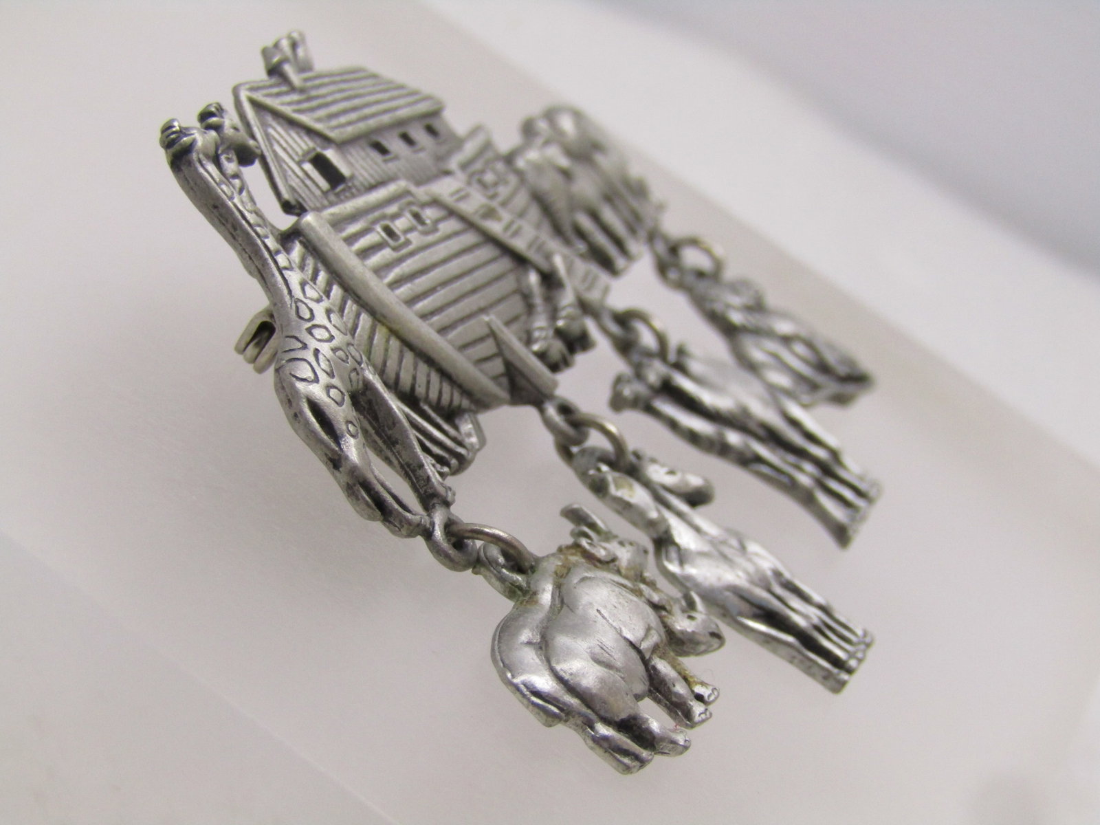 Vintage Noah's Ark Dangle Brooch, Signed JJ, 1980's, Pewter Tone - 2