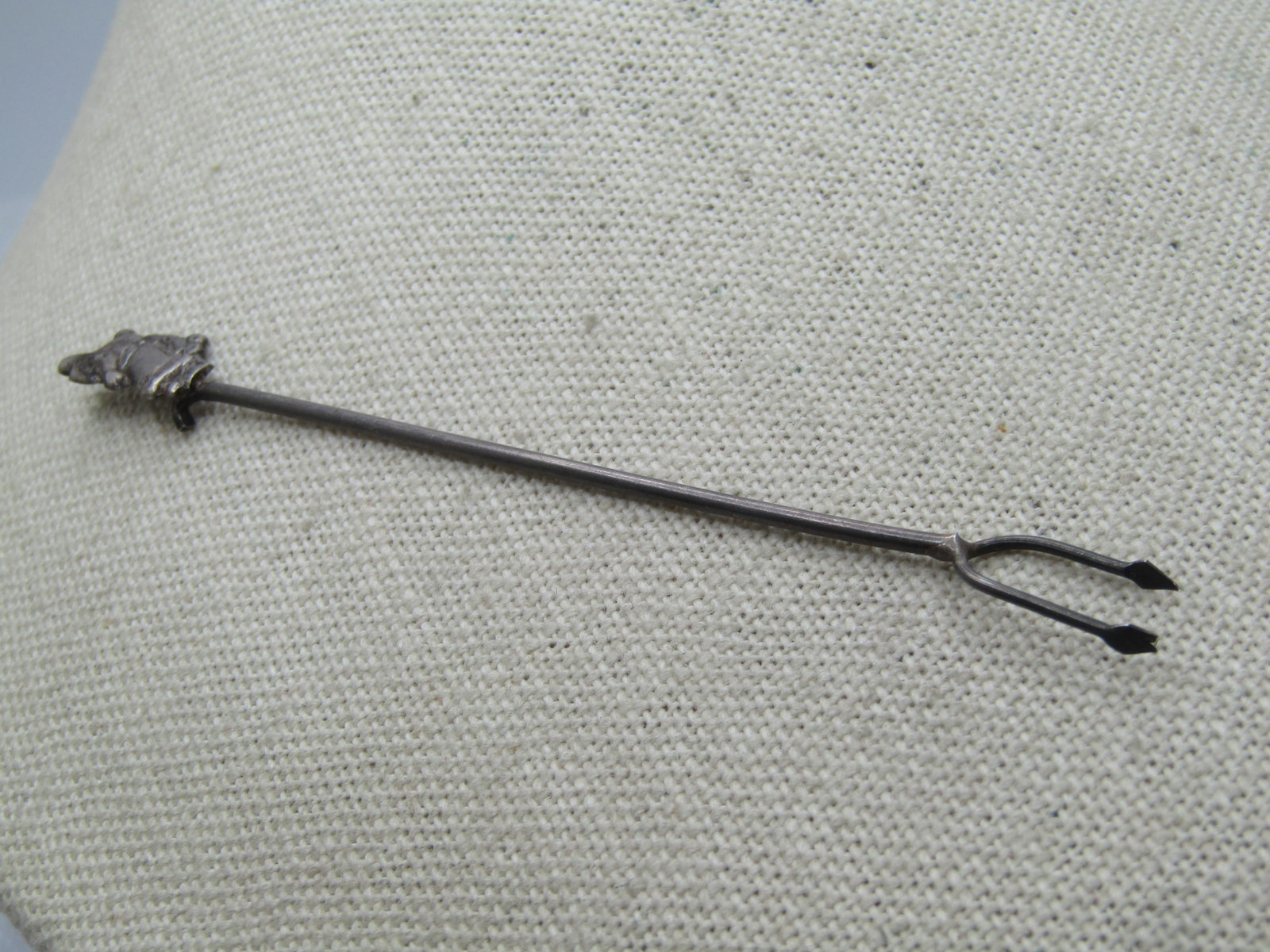 Vintage .900 Silver Pickle/Olive Figural Fork, 1910's-1920's - 5
